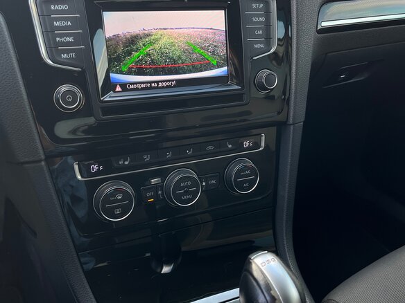 2014 Volkswagen Golf VII, белый, 1100000 рублей - вид 5