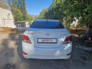 2014 Hyundai Solaris I, чёрный, 1100000 рублей, вид 3