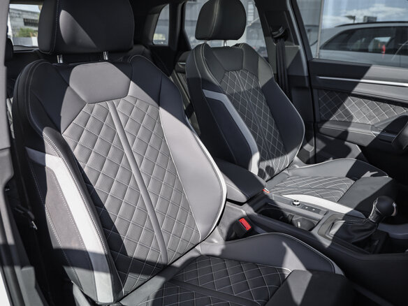 2026 Audi Q3 35 TFSI II (F3), белый, 4499000 рублей - вид 15
