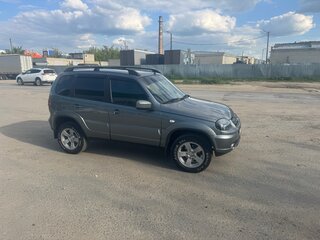 2020 Lada (ВАЗ) Niva, серый, 900000 рублей, вид 2