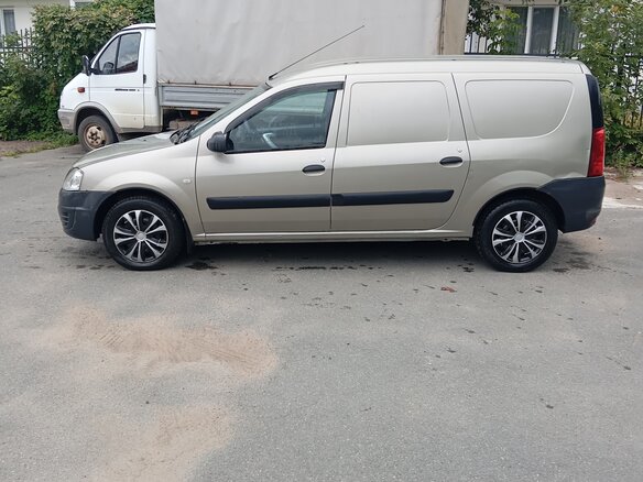 2016 Lada (ВАЗ) Largus I, серый, 447500 рублей - вид 12