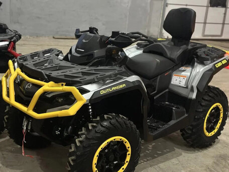 2025 BRP Can-Am Outlander 1000, чёрный, 2601300 рублей, вид 1
