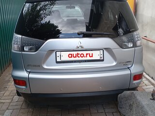 2011 Mitsubishi Outlander II Рестайлинг, серебристый, 1250000 рублей, вид 4