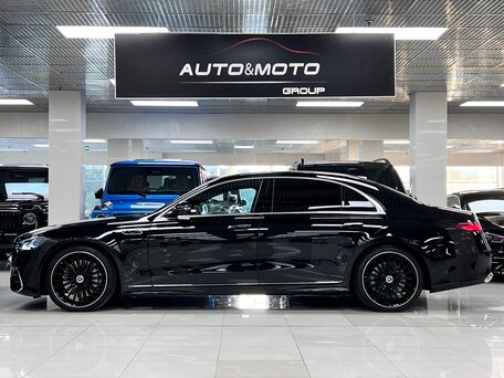 2026 Mercedes-Benz S-Класс 450 d Long 4MATIC VII (W223) Рестайлинг, чёрный, 27999000 рублей, вид 4