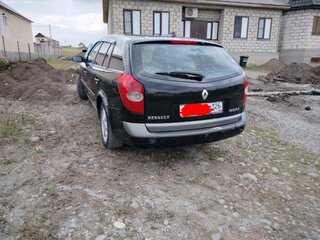 2004 Renault Laguna II, чёрный, 450000 рублей, вид 4