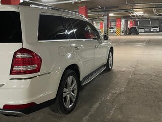 2010 Mercedes-Benz GL-Класс 500 I (X164) Рестайлинг, белый, 2000000 рублей, вид 2