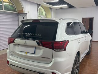 2021 Mitsubishi Outlander III Рестайлинг 3, белый, 2034000 рублей, вид 4