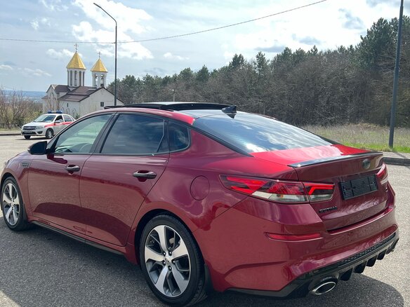 2019 Kia Optima IV Рестайлинг, красный, 2200000 рублей - вид 6