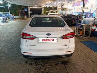 2019 Ford Fusion (North America) II Рестайлинг, белый, 1700000 рублей, вид 4