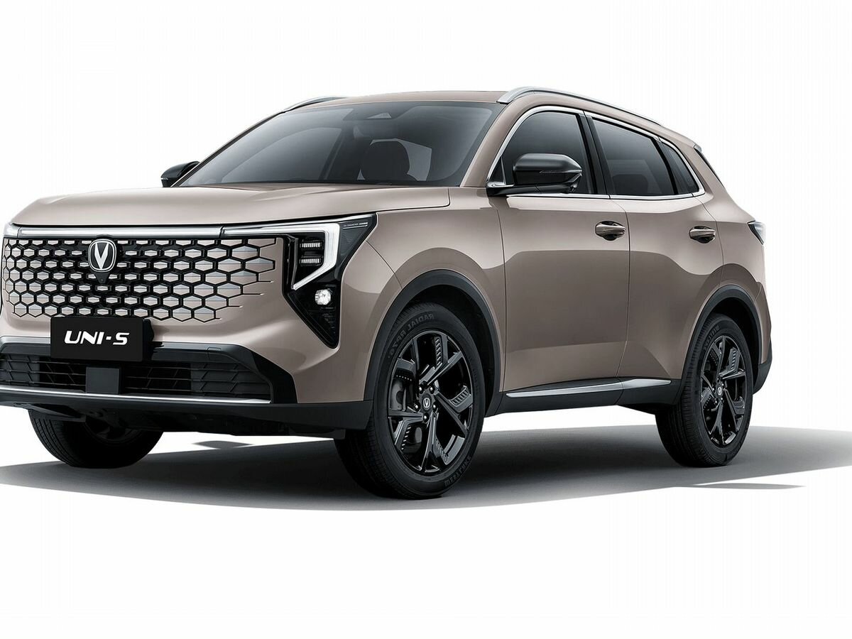 Открыть фотографии: Changan UNI-S I Рестайлинг