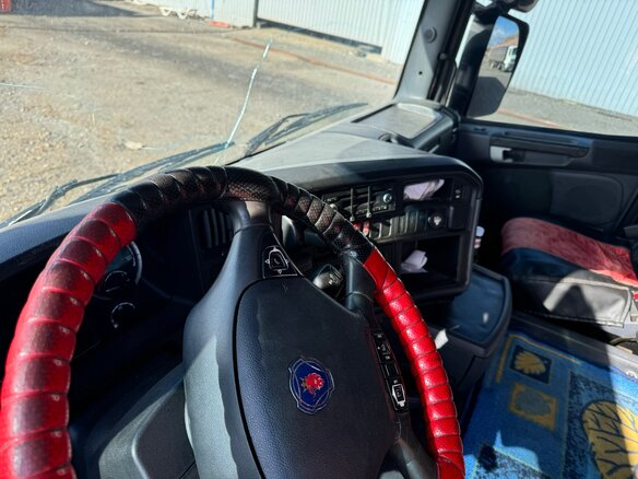 2011 Scania G-series, оранжевый, 3900000 рублей - вид 13