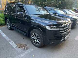 2024 Toyota Land Cruiser 300 Series, чёрный, 12900000 рублей, вид 1