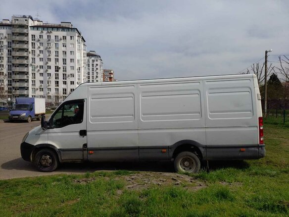 2011 Iveco Daily, белый, 950000 рублей - вид 6