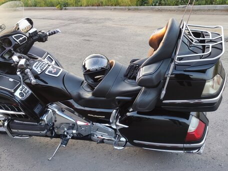 2004 Honda GL 1800 Gold Wing, чёрный, 800000 рублей, вид 1