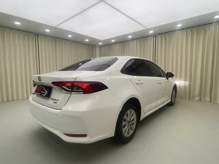 2022 Toyota Corolla XII (E210), белый, 1350000 рублей, вид 4