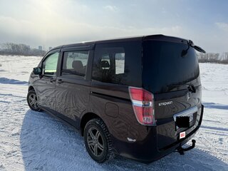2010 Honda Stepwgn IV, пурпурный, 1530000 рублей, вид 3