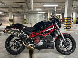 Ducati Monster S4