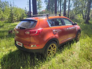 2013 Kia Sportage III, оранжевый, 1300000 рублей, вид 3