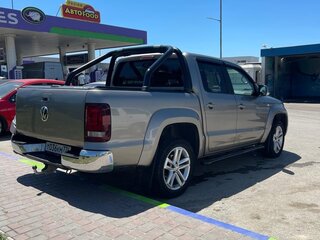 2017 Volkswagen Amarok I Рестайлинг, бежевый, 3000000 рублей, вид 1