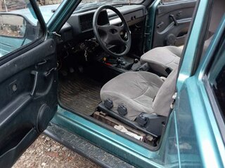 2001 Lada (ВАЗ) 2131 (4x4) I, зелёный, 300000 рублей, вид 3