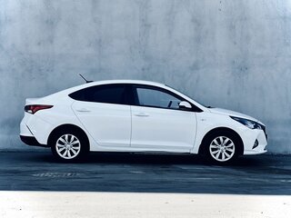 2020 Hyundai Solaris II Рестайлинг, белый, 1600000 рублей, вид 5