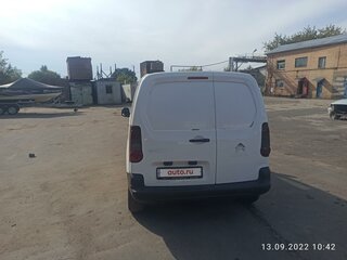 2012 Citroen Berlingo II Рестайлинг, белый, 570000 рублей, вид 4