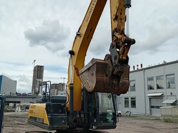2018 Sumitomo SH300-6, жёлтый, 7600000 рублей - вид 5