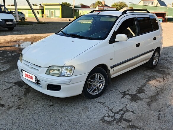 2001 Mitsubishi Space Star I, белый