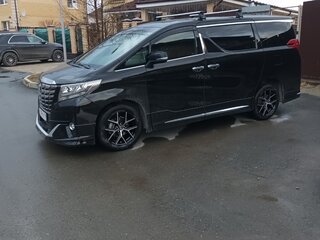 2017 Toyota Alphard III, чёрный, 3800000 рублей, вид 5