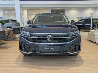 2025 Volkswagen Touareg III Рестайлинг, синий, 8590000 рублей, вид 2