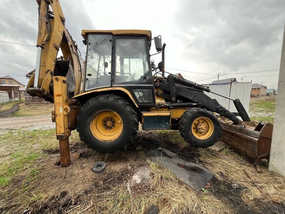 2001 Caterpillar 428, 2345678 рублей - вид 3