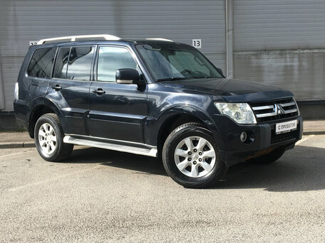2011 Mitsubishi Pajero IV, чёрный, 1439000 рублей, вид 3