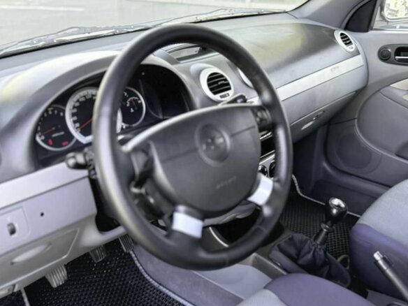 2009 Chevrolet Lacetti I, серебристый, 520000 рублей - вид 9