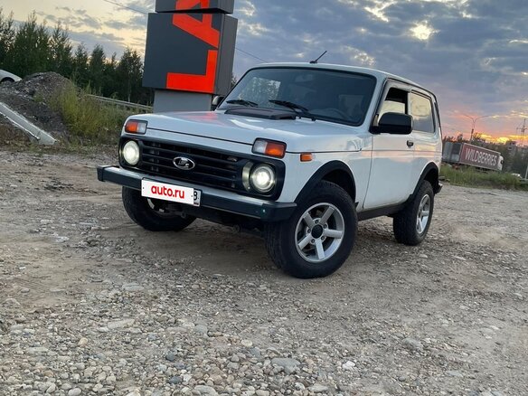 2021 Lada (ВАЗ) 2121 (4x4) I Рестайлинг (2020), белый, 765000 рублей