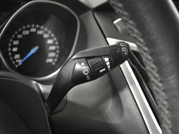 2012 Ford Focus III, коричневый, 689900 рублей - вид 16