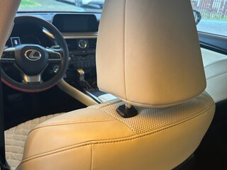 2020 Lexus RX 300 IV Рестайлинг, красный, 4900000 рублей, вид 3
