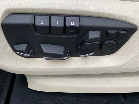 2014 BMW X5 50i III (F15), синий - вид 10