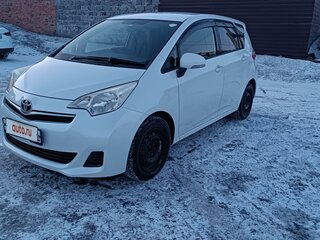 2012 Toyota Ractis II, белый, 980000 рублей, вид 1