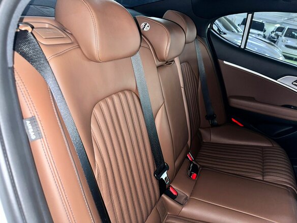 2019 Genesis G70 I, белый, 3250000 рублей - вид 34
