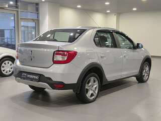 2021 Renault Logan Stepway II Рестайлинг, серебристый, 1097000 рублей, вид 5