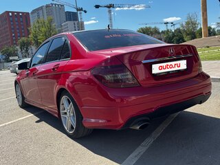 2011 Mercedes-Benz C-Класс 180 BlueEFFICIENCY III (W204) Рестайлинг, красный, 1500000 рублей, вид 4