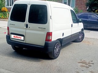 2010 Peugeot Partner II, белый, 299000 рублей, вид 4