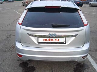2008 Ford Focus II Рестайлинг, серебристый, 599000 рублей, вид 3