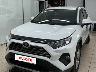 2021 Toyota RAV4 V (XA50), белый, 3550000 рублей, вид 4