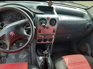 2007 Peugeot Partner I Рестайлинг, белый, 350000 рублей, вид 4