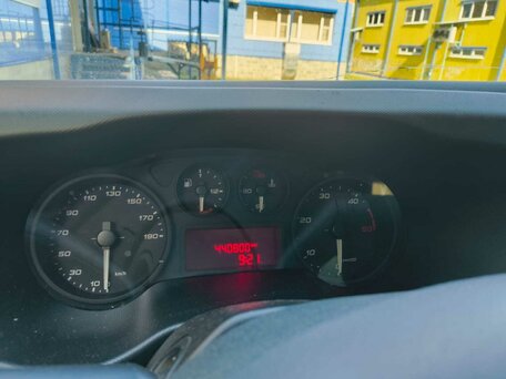 2019 Iveco Daily, белый, 2710000 рублей, вид 2