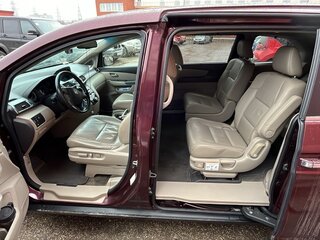 2011 Honda Odyssey (North America) IV, красный, 1100000 рублей, вид 5