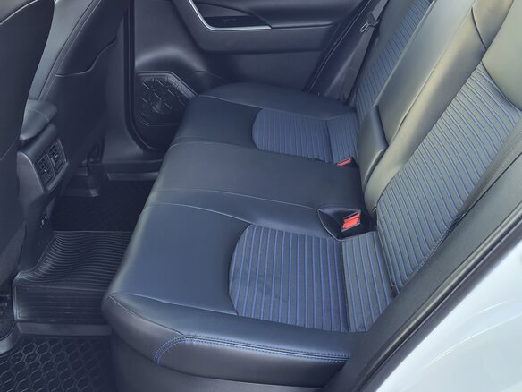 2020 Toyota RAV4 V (XA50), белый, 3390000 рублей - вид 7