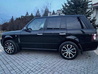 2007 Land Rover Range Rover Supercharged III Рестайлинг, чёрный, 1900000 рублей, вид 3