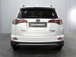 2018 Toyota RAV4 IV (XA40) Рестайлинг, белый, 2970000 рублей, вид 4